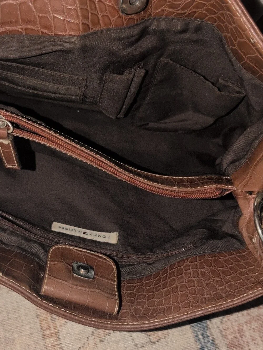 Tommy Hilfiger Brown Leather Shoulder Bag with Croc-Embossed Trim